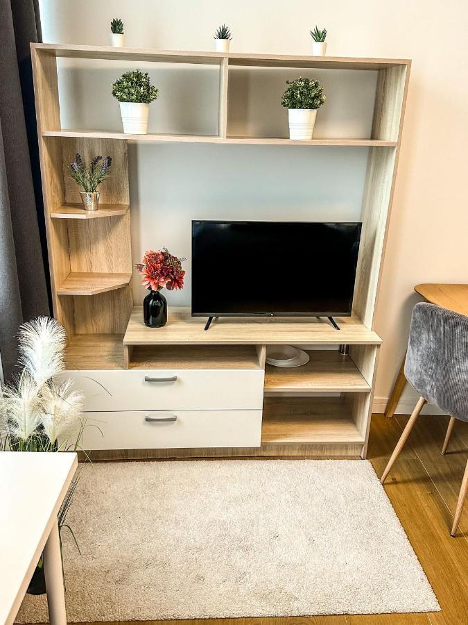 Riga Center - Quiet Studio - 5 Min To Old Town & Nflx Экстерьер фото